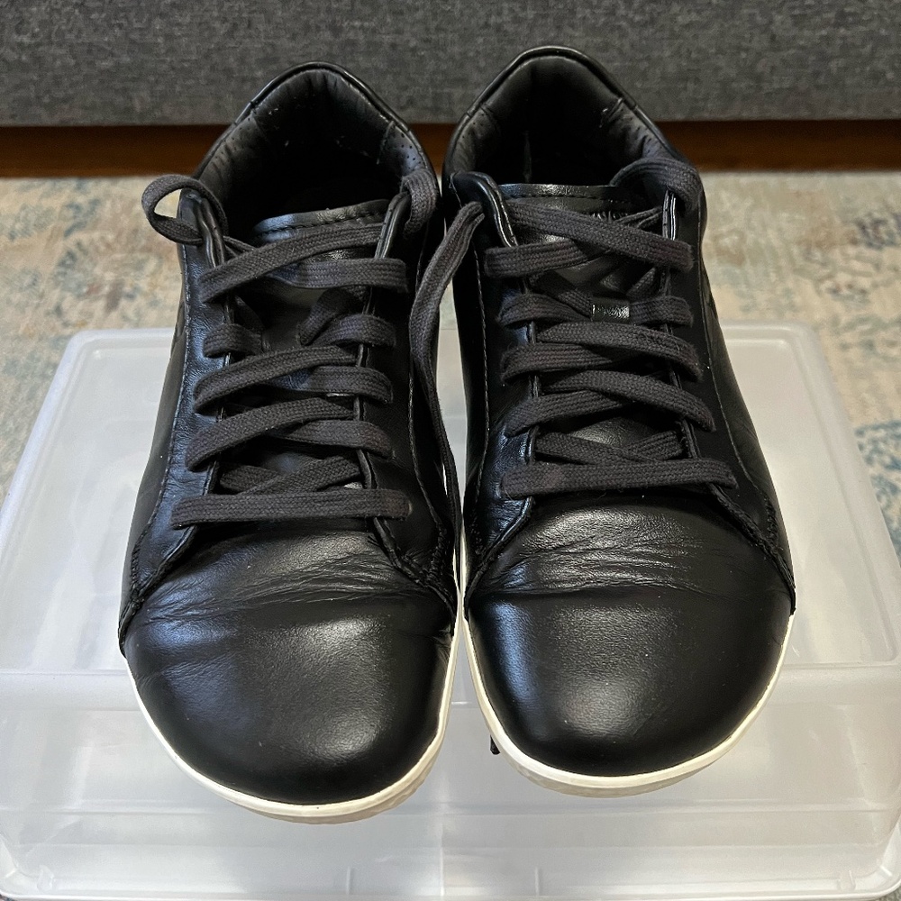 Preowned Vivobarefoot Geo Court Black Leather Sneakers Women US7 EU37